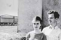 Убийца Кеннеди, проживая в СССР, успел жениться, а потом и влюбиться в собственную жену. Фото из Национального архива США.