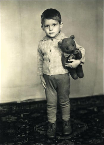 Леонид Брежнев в детстве