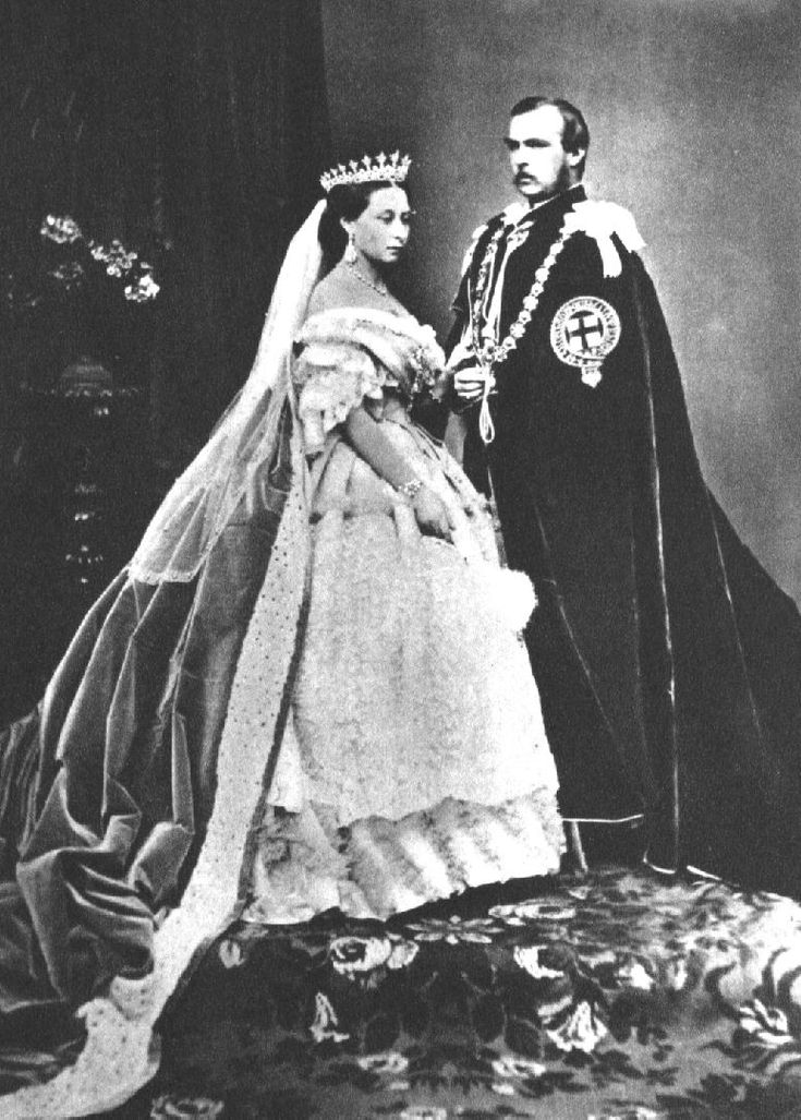 Королева Виктория с мужем Альбертом