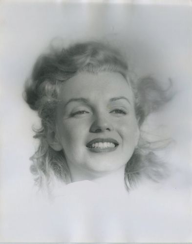Top 10 Marilyn Monroe Collectibles 12