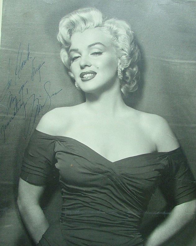 Top 10 Marilyn Monroe Collectibles 3