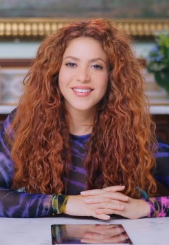 Shakira, a famous Aquarius woman