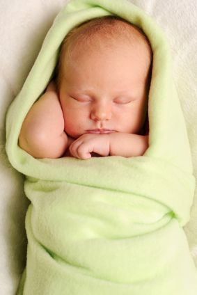 Уход за новорожденным - сон новорожденного