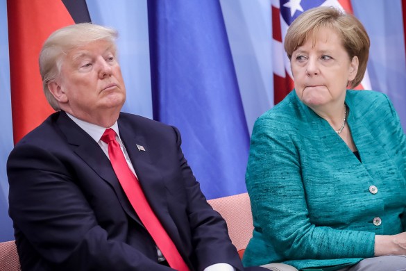 Дональд Трамп и Ангела Меркель. Фото: GLOBAL LOOK press/Michael Kappeler