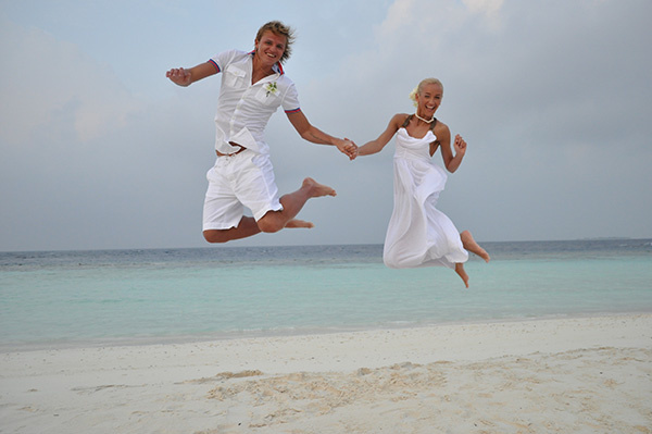 В конце счастливого для них 2012 года пара сыграла еще одну свадьбу на райских островах