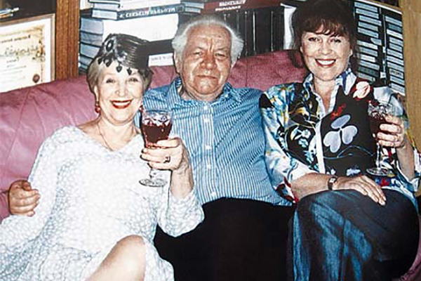Клара Лучко со вторым мужем Дмитрием Мамлеевым и дочерью Оксаной