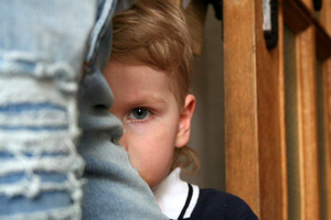 Тревожные родители могут стать причиной повышенной тревожности у ребенка