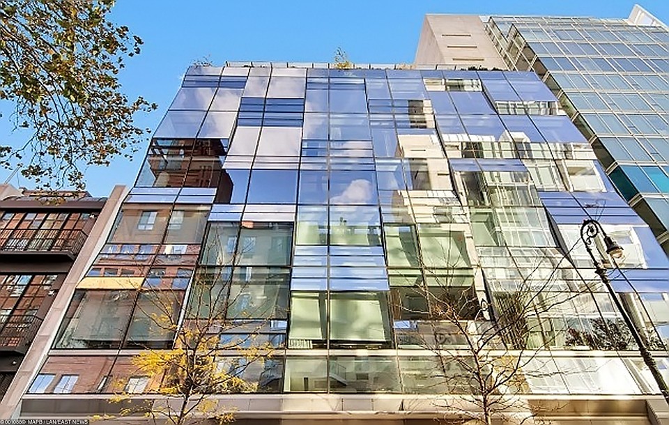 Апартаменты Ирины расположены в элитном доме на Манхэттене. Фото: EAST NEWS