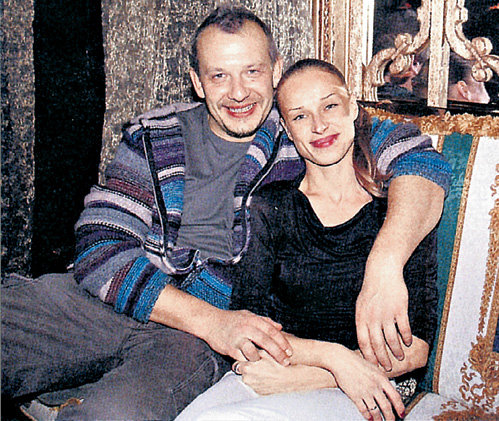 С танцовщицей Ольгой СИЛАЕНКОВОЙ Дмитрий долго не мог расстаться