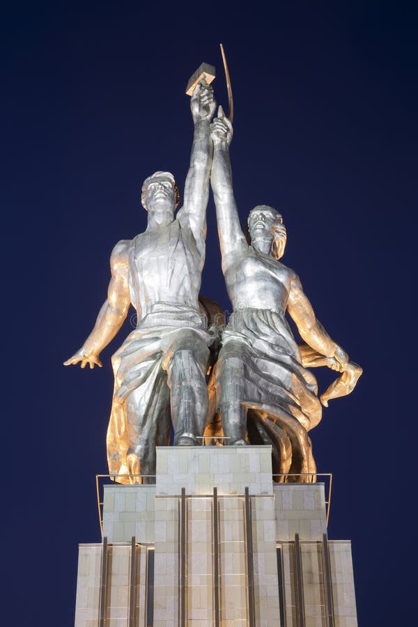 Famous soviet monument Rabochiy and Kolkhoznitsa  Worker and Farmer of sculptor Vera Mukhina, Moscow, Russia stock photography