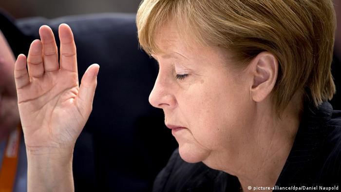 Руки Меркель