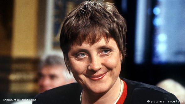 Ангела Меркель - министр по делам женщин и молодежи (1992 год)