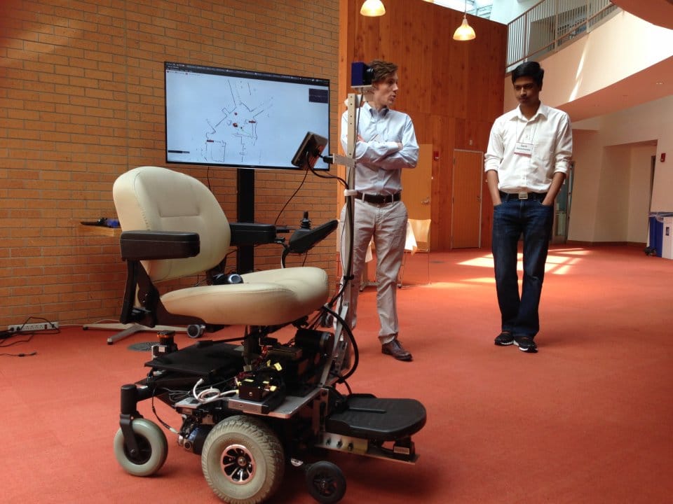 robot-voice-control-wheelchair