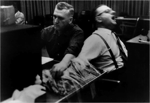 10. Milgram Experiment (1961)